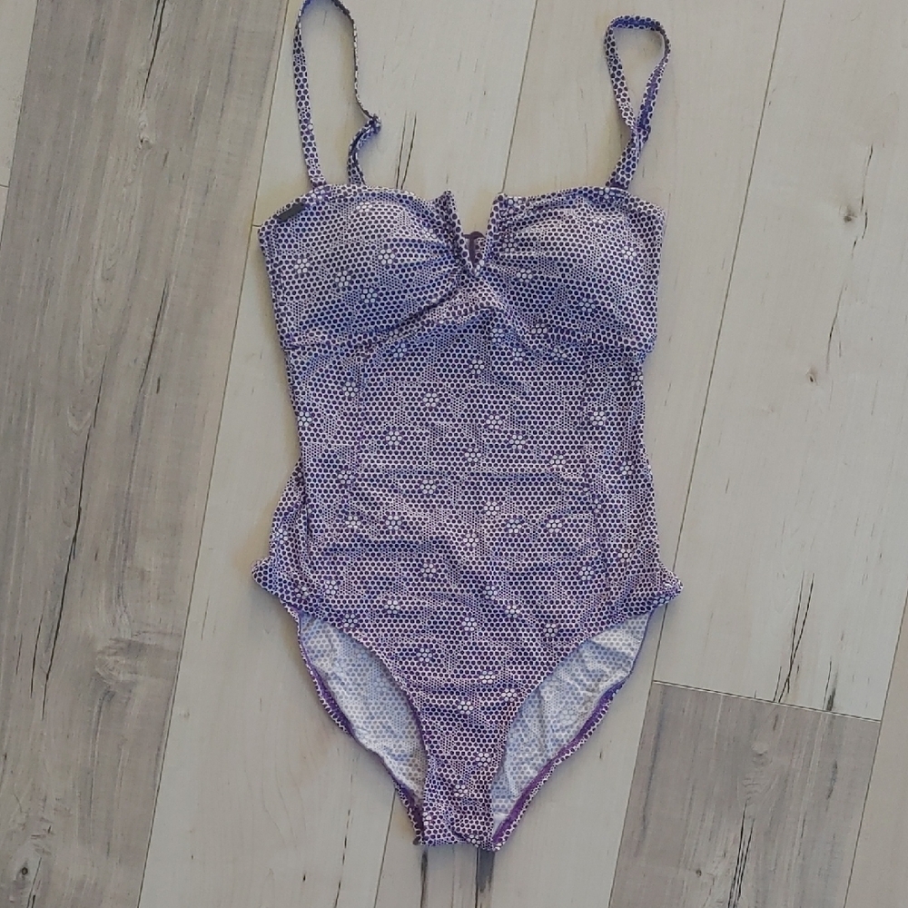 Adorable Lolë Purple Polka Dot Womens One Piece Swimsuit